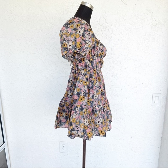 Beautiful Floral Off The Shoulder Boutique A Line Mini Puff Sleeve Dress Medium - Picture 2 of 6